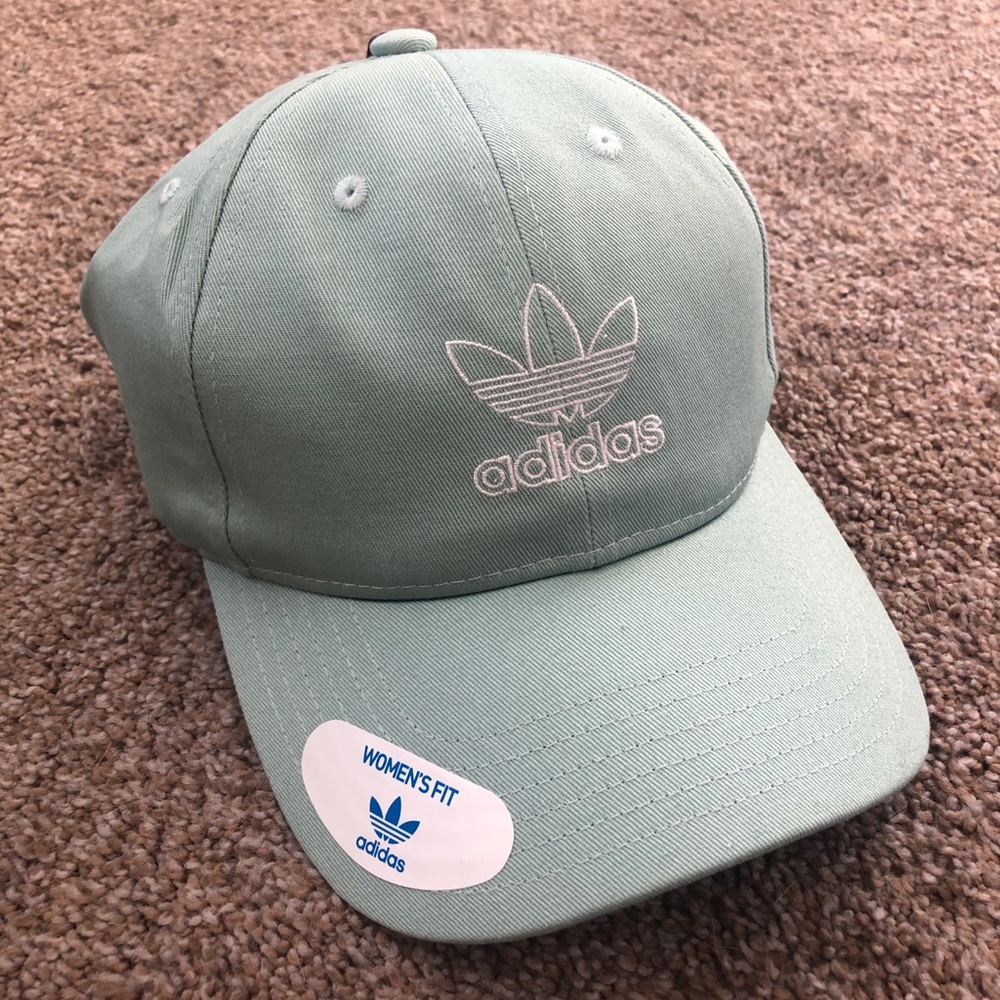 NWT ADIDAS CAP
